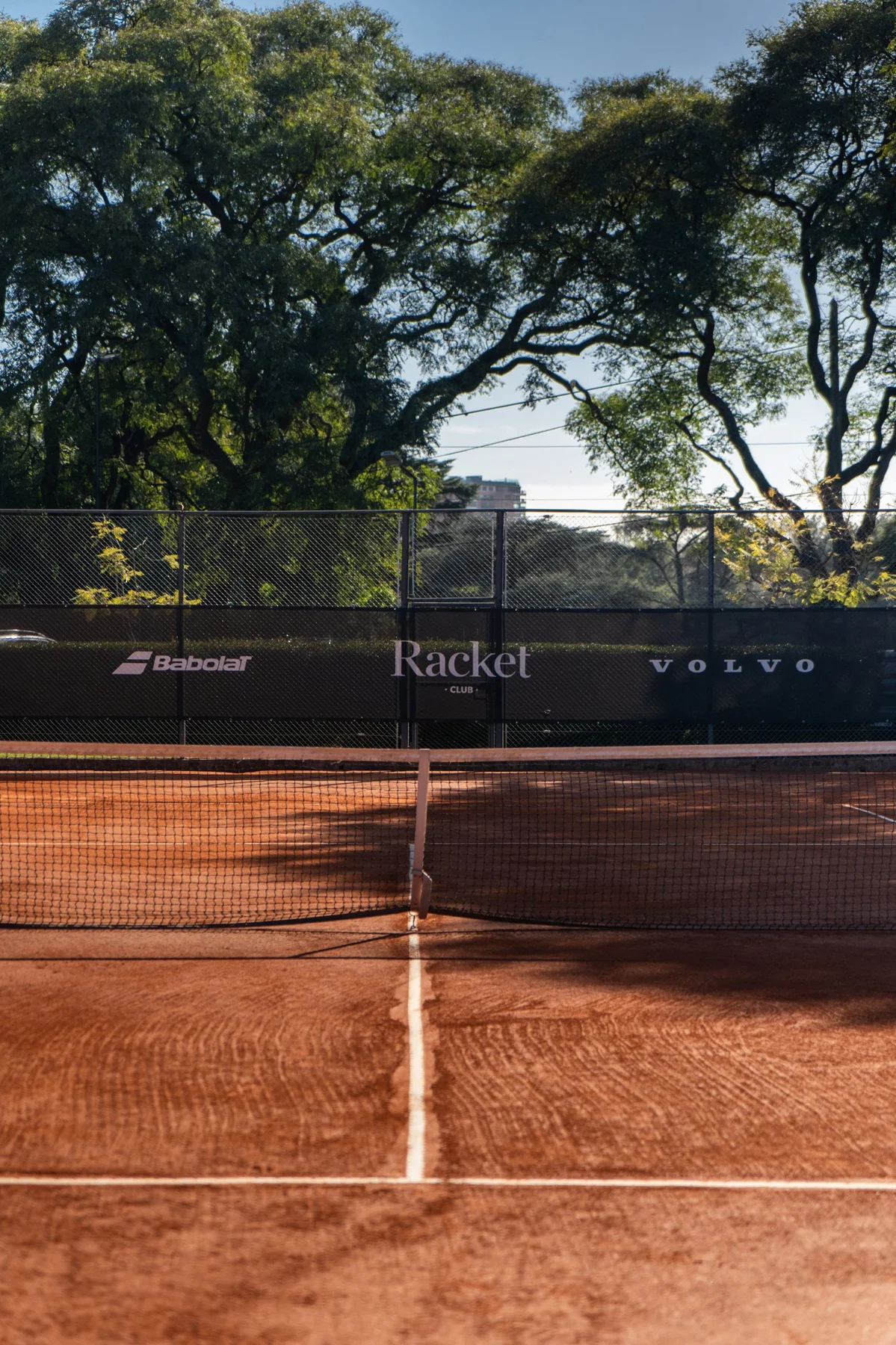 Cancha de tenis — Racket Club