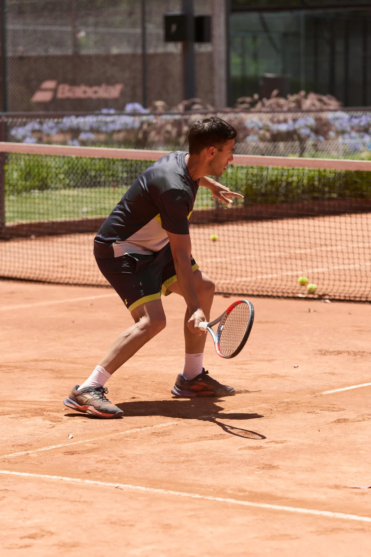 Cancha de tenis — Racket Club